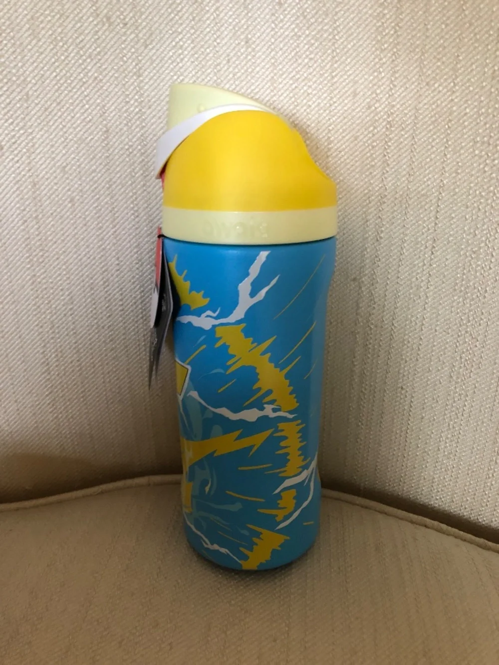 POKÉMON x OWALA FreeSip 16oz with PIKACHU!